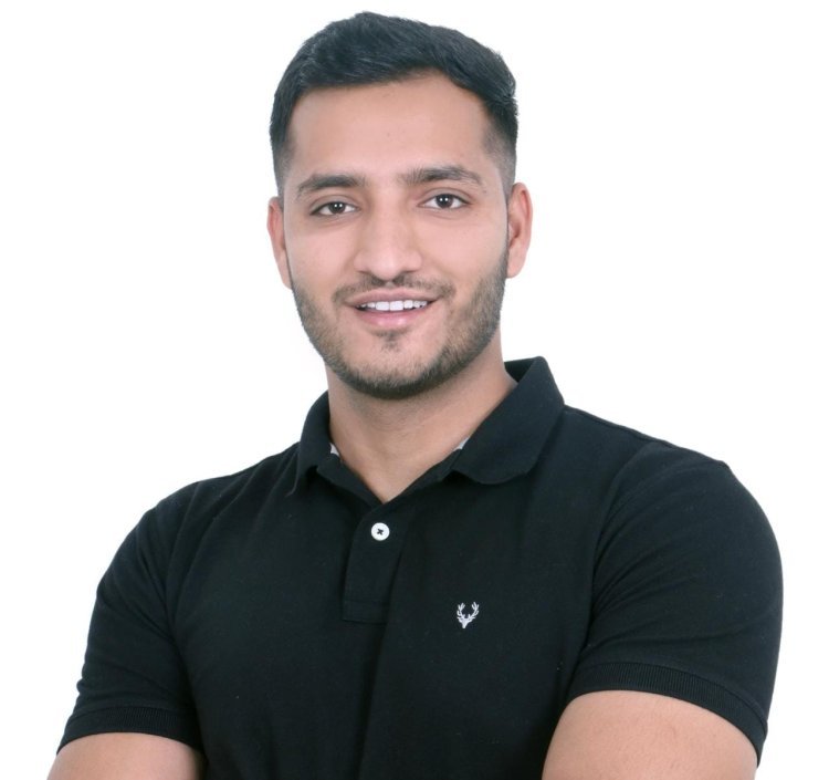 23 y/o Fitness Coach On a Mission to make India fit & healthy