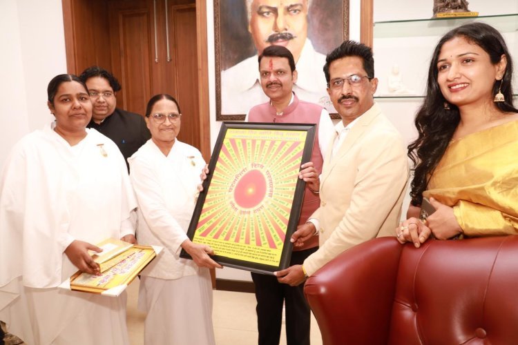 Brahmakumaris Felicited Hon Sri Devendra Fadnavis