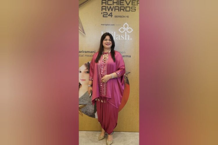 Indian Female Astrologer Neelima Joshi Gains Recognition for Her Expertise and Accurate Predictions