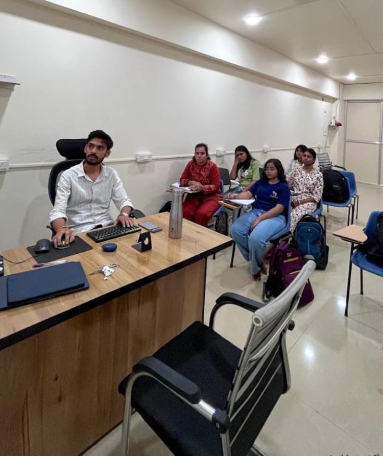 Ampliclicks Academy: Jabalpur’s Premier Digital Marketing Training Institute Empowering Youth with Job-Ready Skills